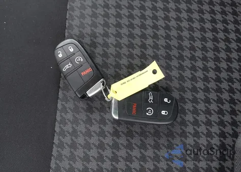 2023 Dodge Charger Sxt z USA, uszkodzony, nr VIN 2C3CDXBG6PH564203